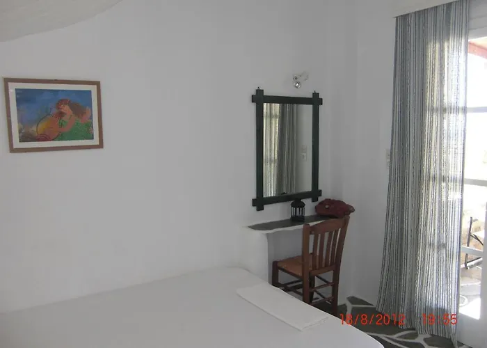 Pensión Eva Mylopotas