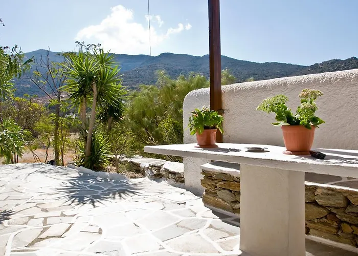 Eva Πανσιόν *