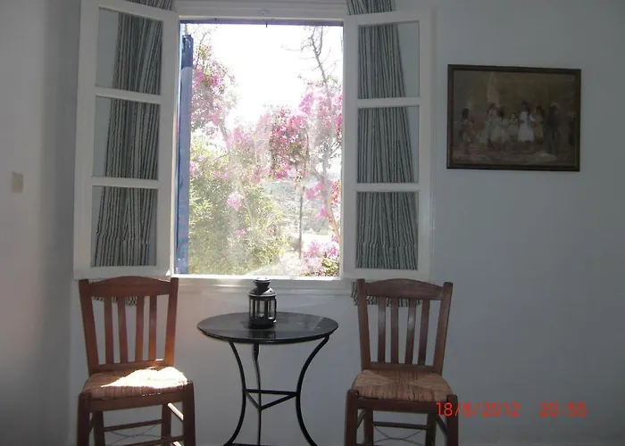 Πανσιόν Eva *